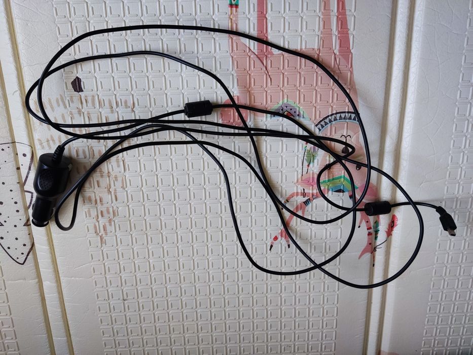 Camera auto DVR cu detector radar Prestigio RoadScanner PRS700GPSCE