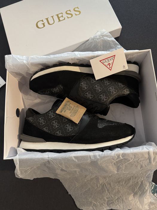 Guess Обувки/Guess shoes.