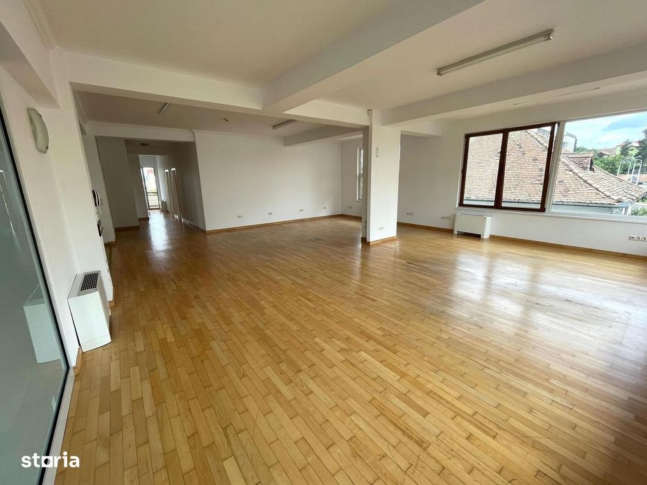 Spatiu de birouri Clasa A -Premium -Central-cu parcare proprie