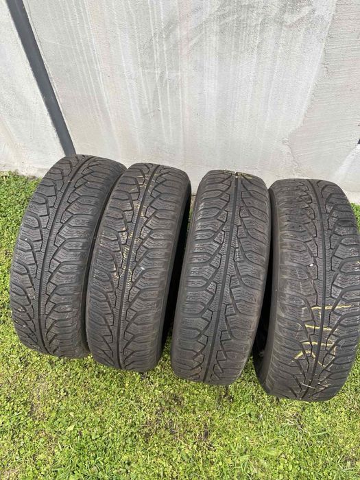 Комплект 4 зимни гуми Uniroyal MS Plus 77 с метални джанти