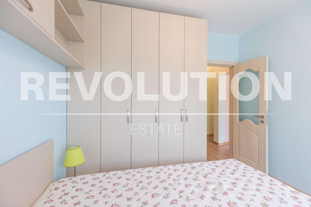 Двустаен апартамент в района на м-т Евксиноград!