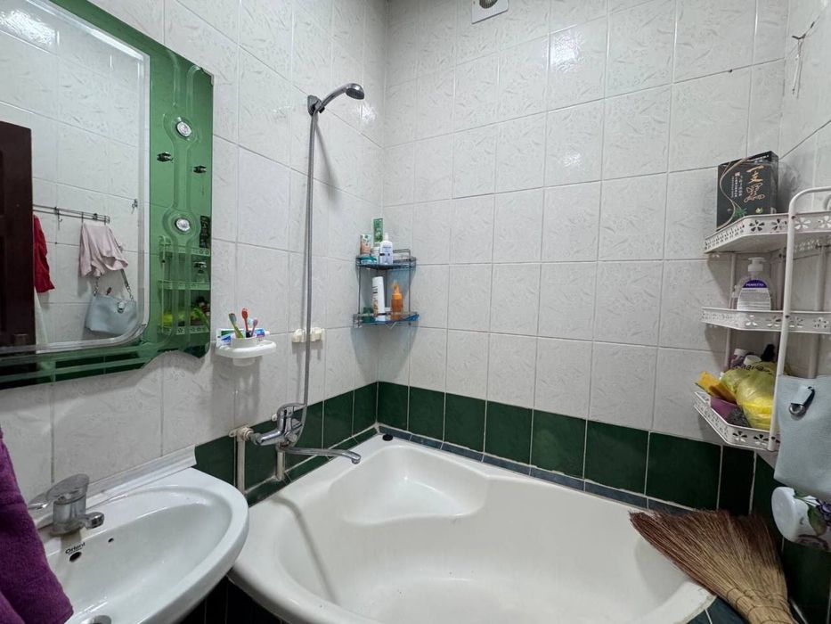 Сдается 3х комнатная квартира на 3 этаже 5 мкр Корзинка 300$