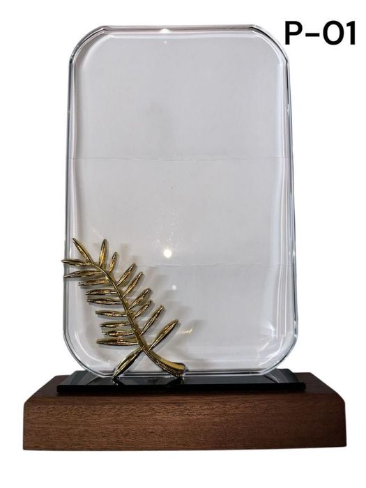 Статуэтка наградная