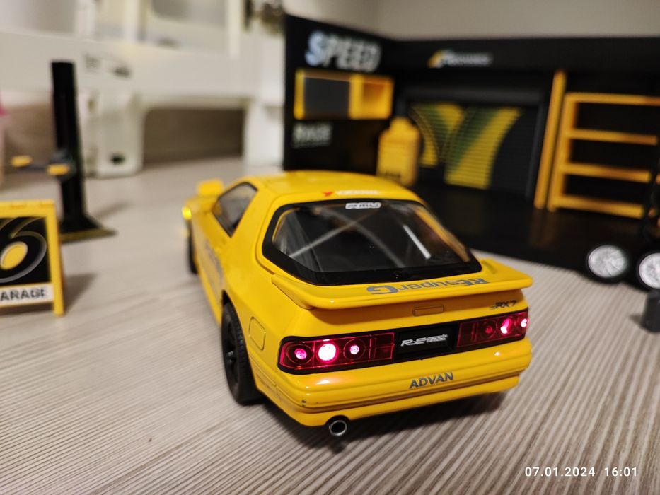 Machetă Mazda RX7