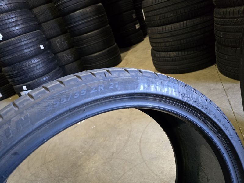 255/35/21 MICHELIN 2бр