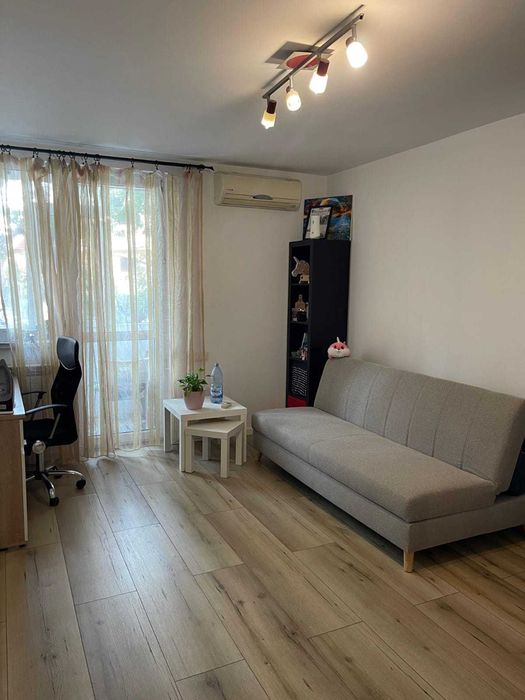 Inchiriez apartament cu 2 camere la 7 minute de Piata Victoriei