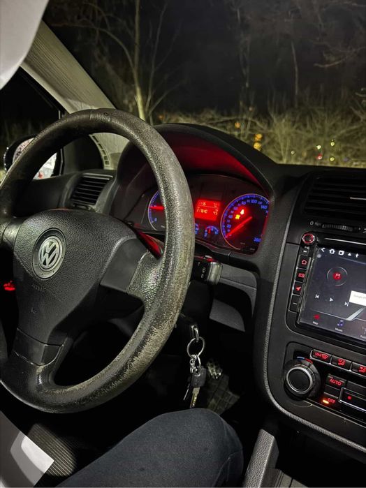 Golf 5 1.9 105 кс