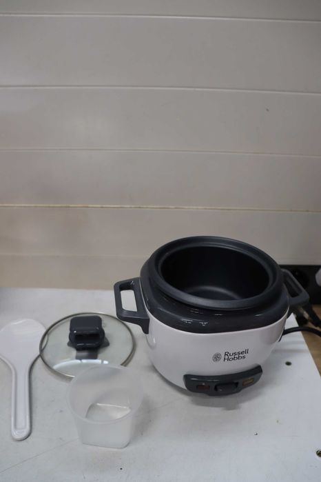 Мини оризоварка Russell Hobbs 27020-56 с обем 0,4 литра, поддържа топло, подвижна незалепваща купа | Градинска тенджера с незалепващо покритие