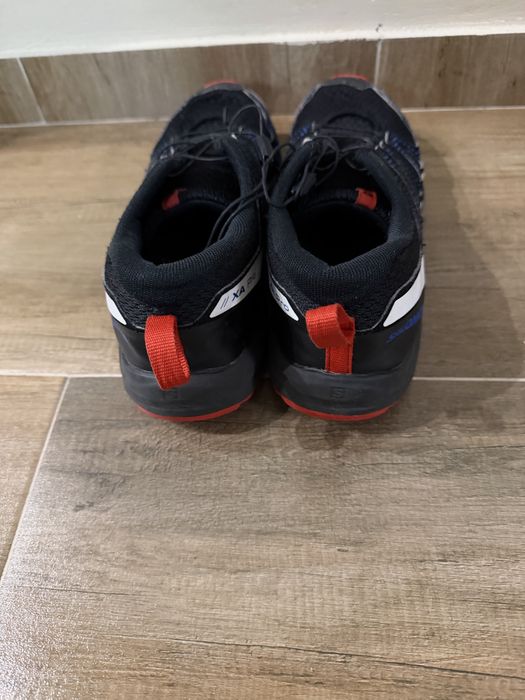 Спортни обувки Salomon