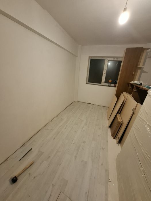 Închiriez garsoniera zona Brestei