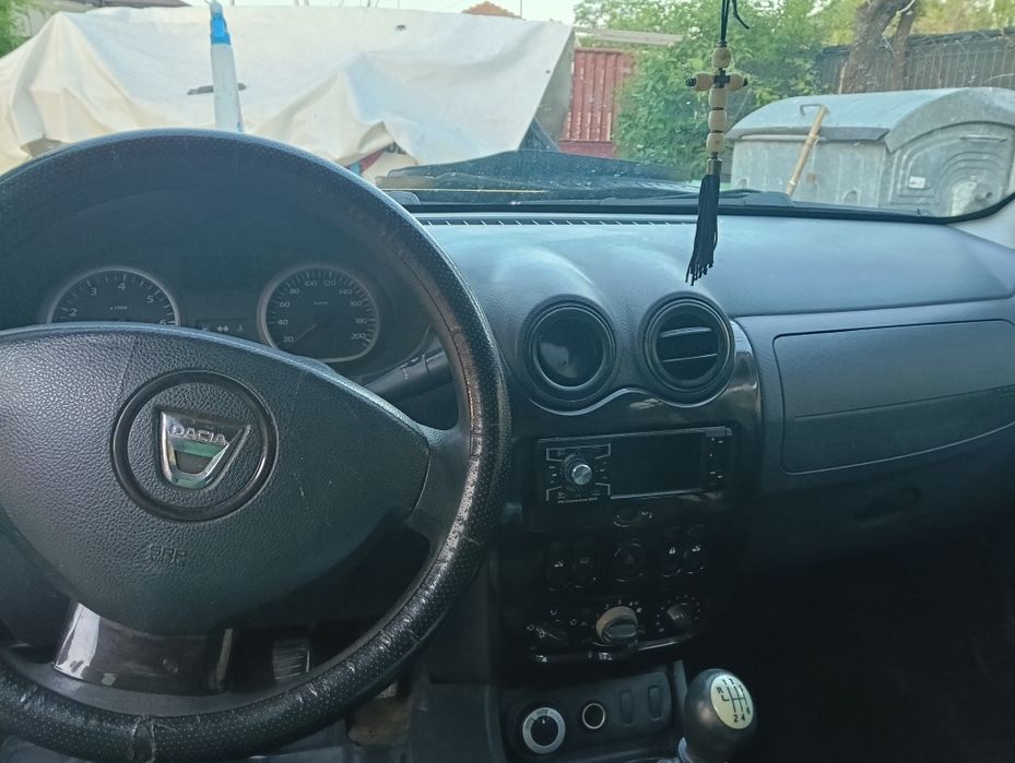 Duster de vanzare
