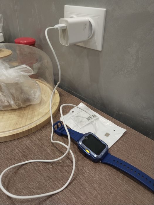 Часы смарт новые