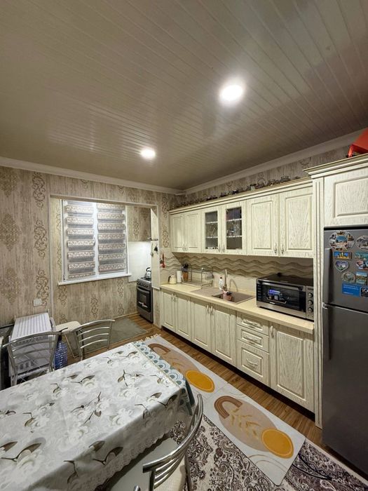 Продажа квартиры Ц-12 Лабзак 4/2/9