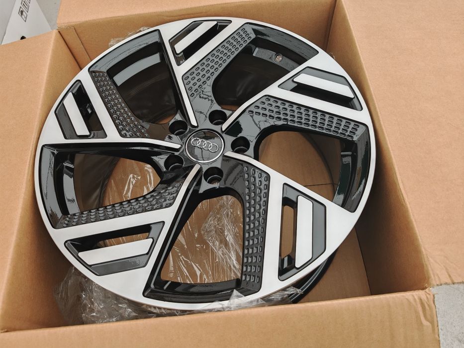 jante de aliaj pentru Audi PE 18  marca silver line