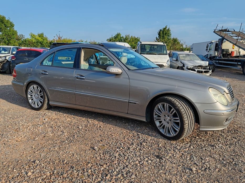 MERCEDES-BENZ E-Class 2005 — imagine 4