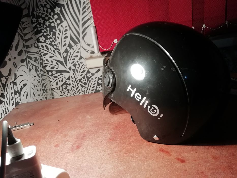 Продам шлем в отличном состояний