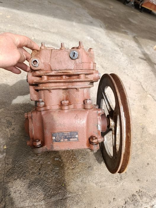 Компрессор ЗИЛ 130