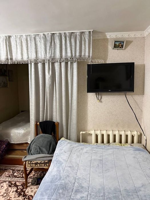 1 ком. квартира (42 м²), 1/1/2, дом кирпичный. Сергели, Спутник 4.