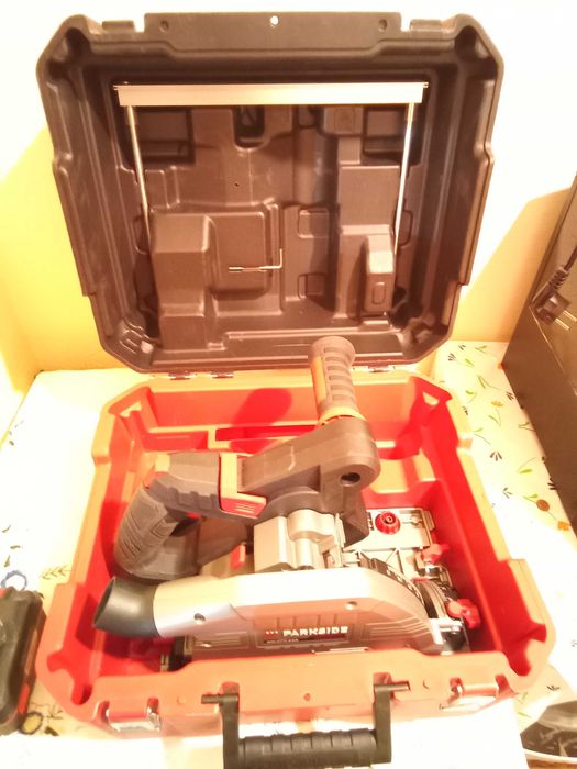 Акумулаторен циркуляр parkside performance