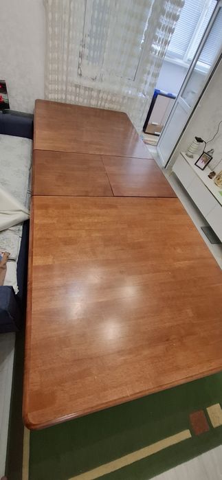 продается стол малайзия