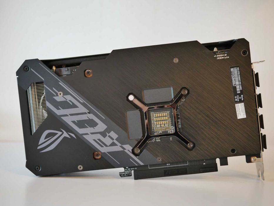 Asus ROG Strix AMD Radeon RX 6600 XT OC Edition 8GB GDDR6 128 bits (неизползван)