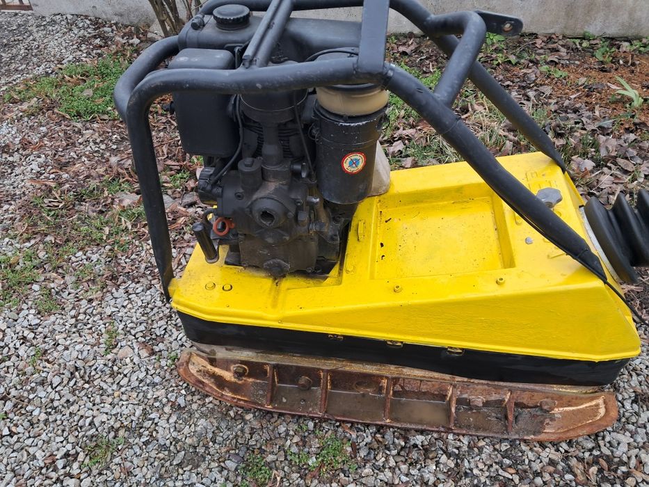 Placa compactoare talpa vibranta mai Cilindru  compactor tasator tasat
