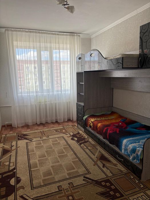 Продам квартиру 3 комнат