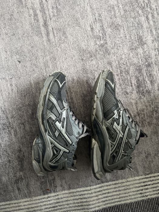 Balenciaga runner