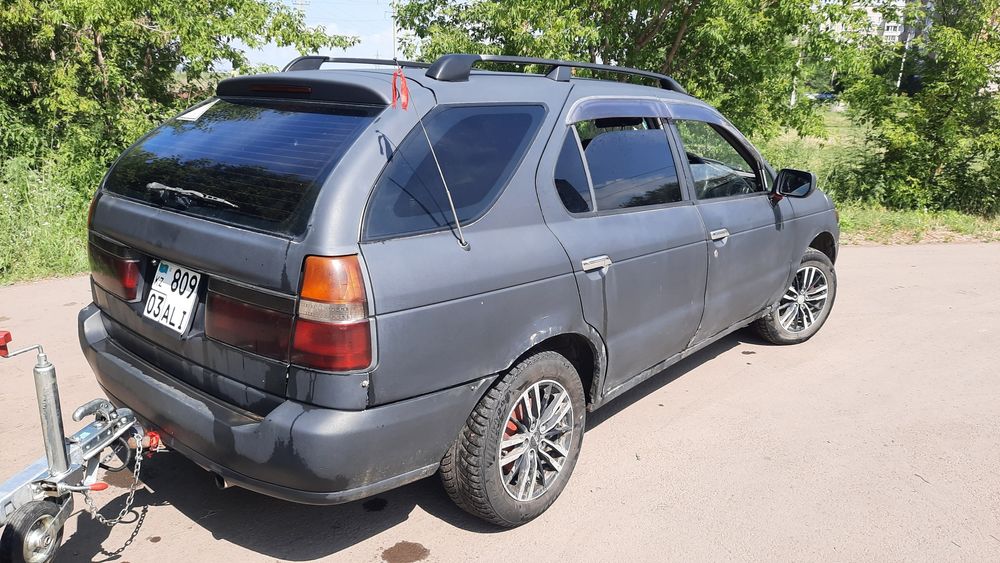 Продам ниссан рнесса