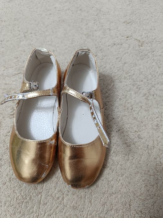 Продам туфли танцевальные