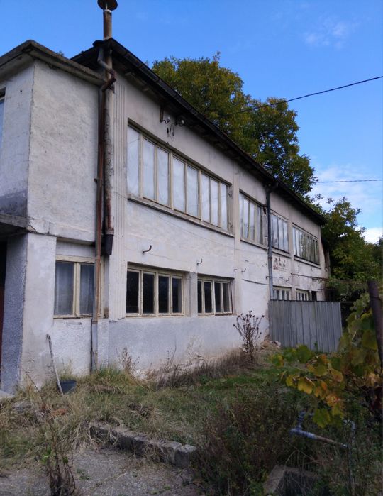 Продава се Къща в с. Пиперево, Област Кюстендил - 240 кв.м за 245 €/кв.м - Снимка #1