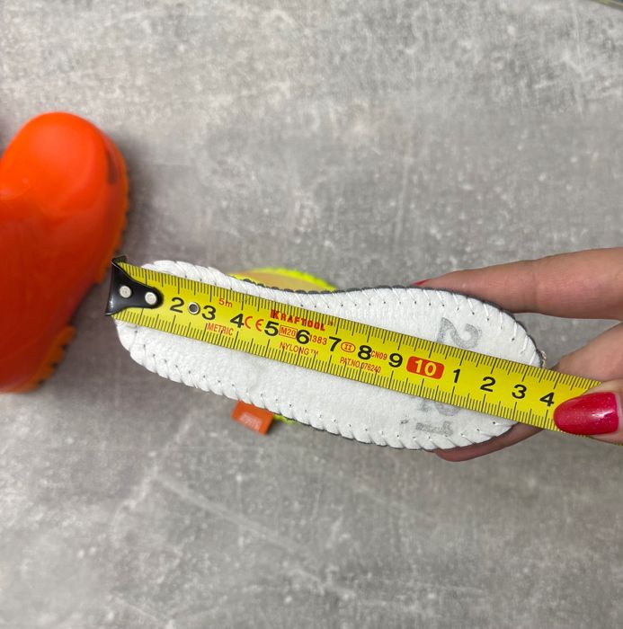 Продам детские резиновые сапоги