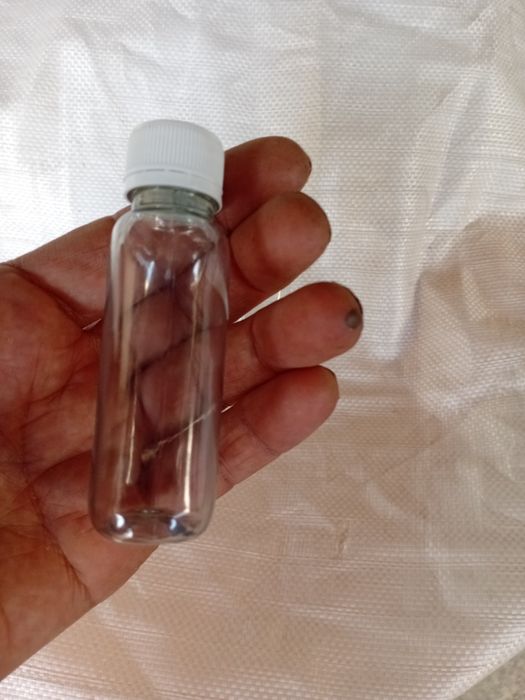 Нос идиш флакон.