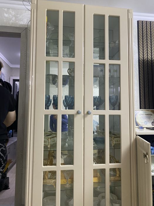 продам шкаф для гостинной