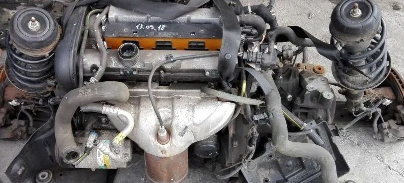 Vand Motor Opel Astra G 1.6 Benzina Z16XE din 2000 fara anexe
