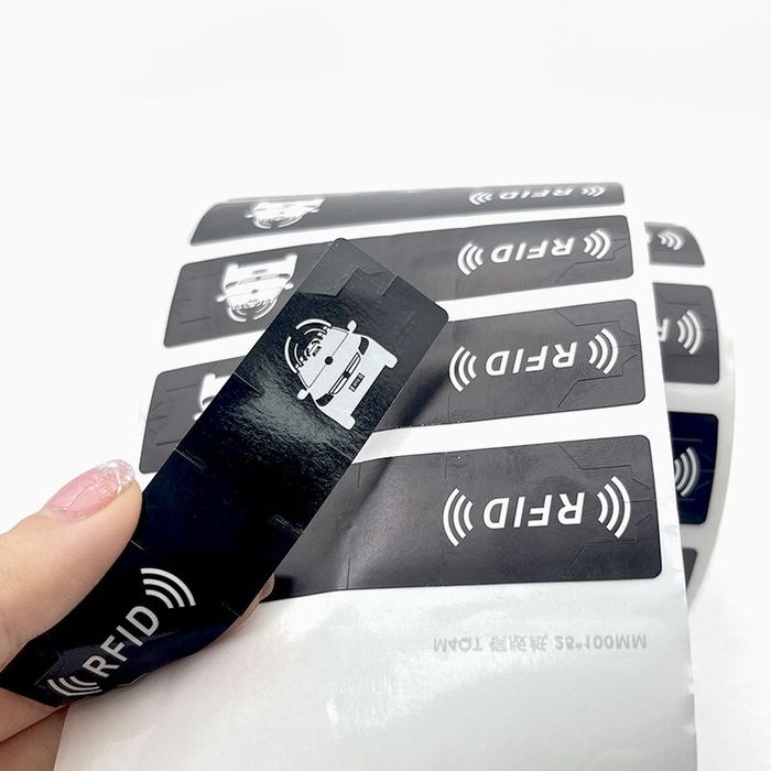 Дублиране/клониране на UHF RFID стикери и карти за паркиране