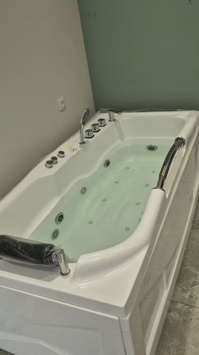 Гидромассажные ванны джакузи в ассортименте Gidro vanna jakuzi orginal