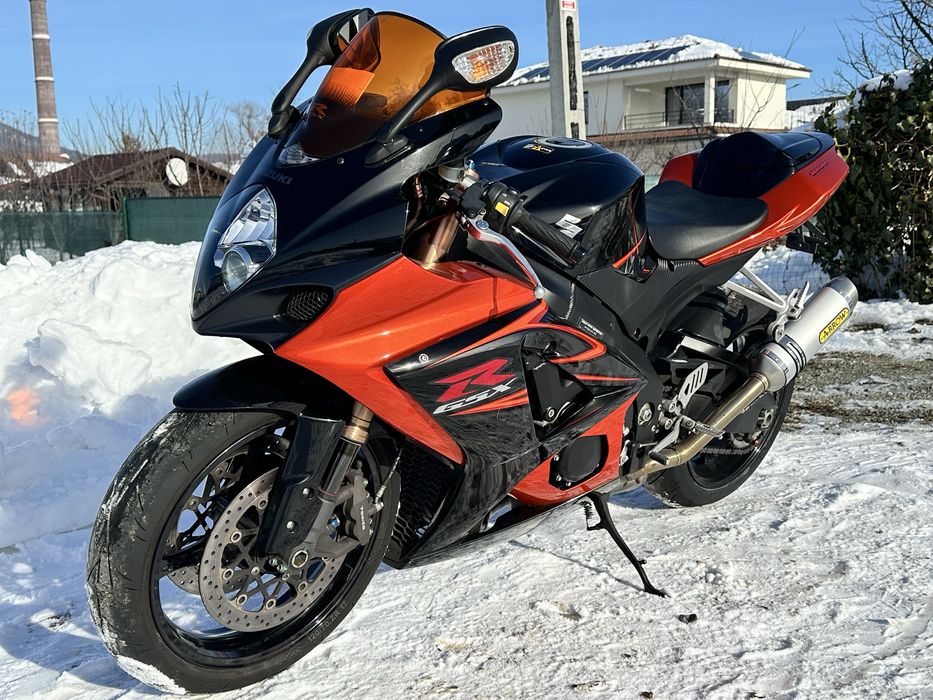 Suzuki Gsx-R1000, K7.