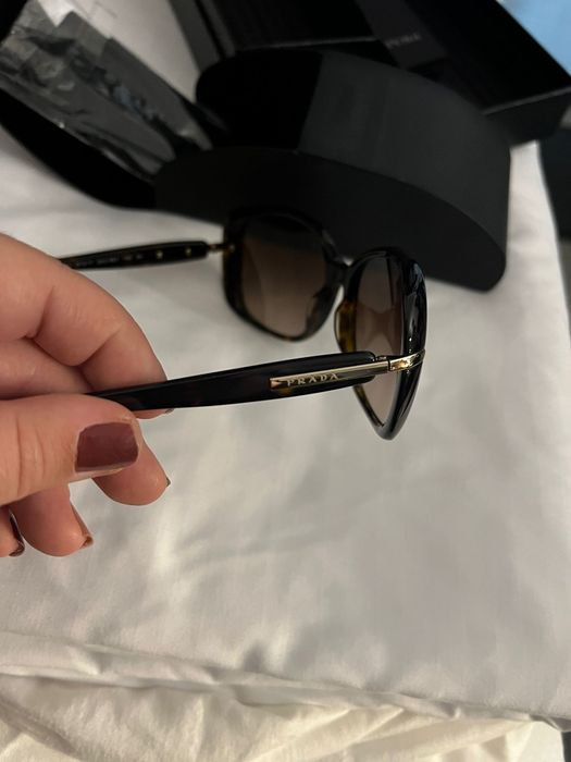 Ochelari de soare Prada