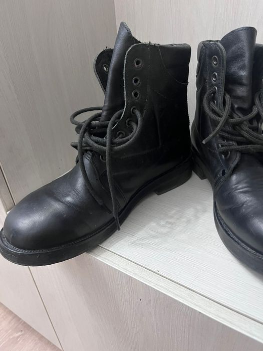 Продам ботинки берцы