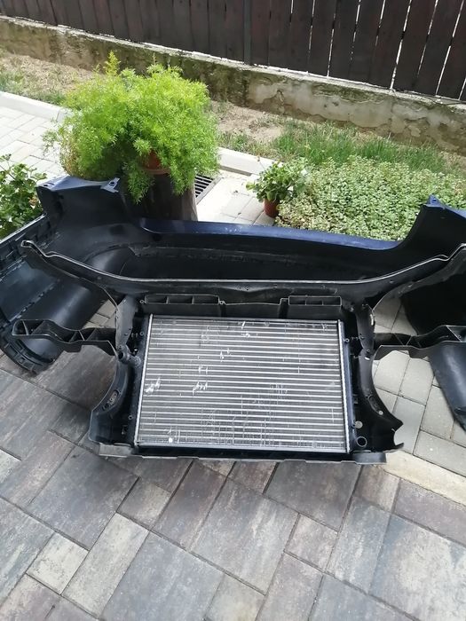 Bara, trager, radiator apa Wolswagen Passat B6