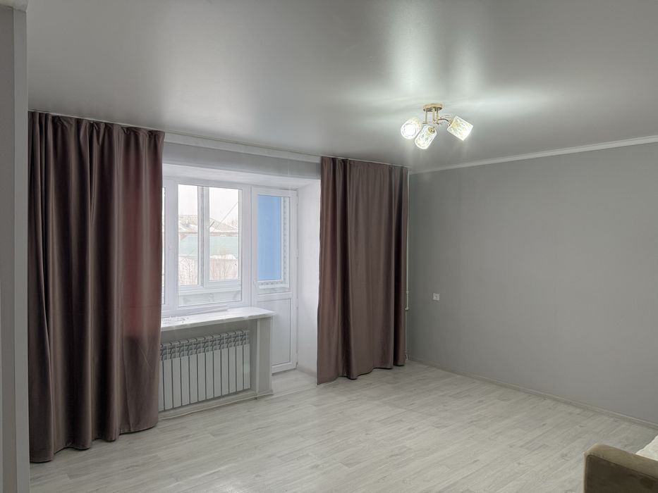 Сдам 1- ком.кв Сергея Тюленина