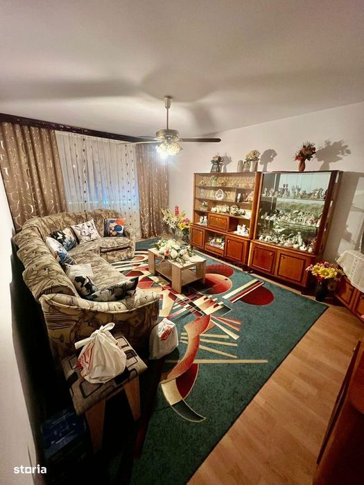 Apartament 3 camere decomandat Frumoasa