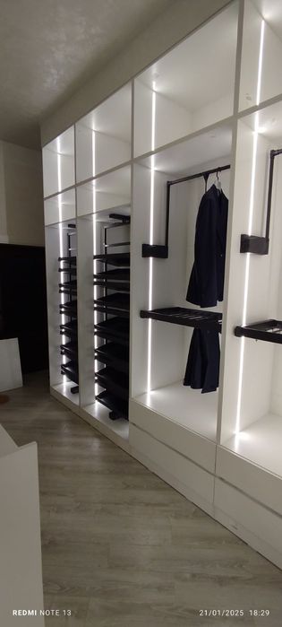 Мебель на заказ уникальные решения для вашего дома и офиса. Ф/о любая.