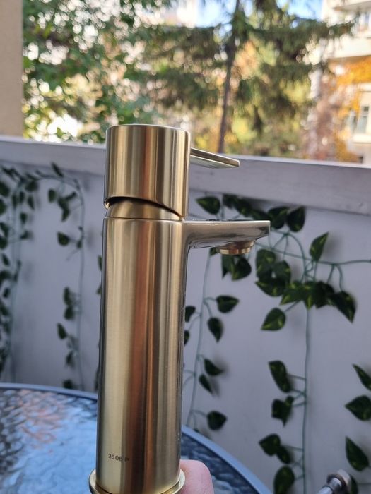 Baterie/lavoar Roca gold brush/aur mat accesorii baie cuier para-dus