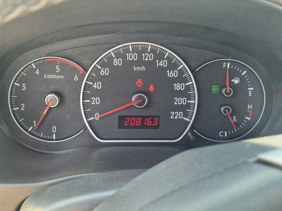 Suzuki SX4 1.9 DDIS,120 к.с.,2009г регистриран и напълно обслужен