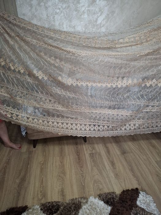 Perdea de vanzare