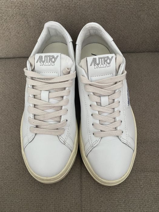 Sneakers Autry Dallas