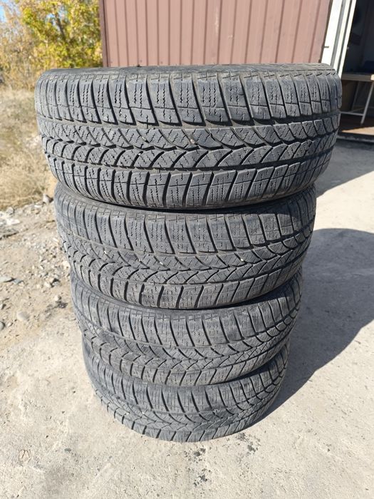 Продам зимние шины