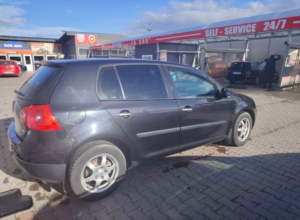 VOLKSWAGEN Golf 2005 — imagine 6